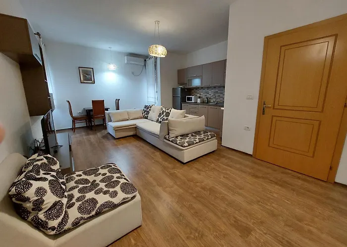 City Center Nr 4 Apartament *